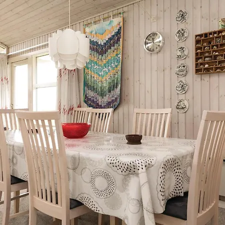 Casa de Férias 3 Bedroom Awesome Home In Lokken Løkken
